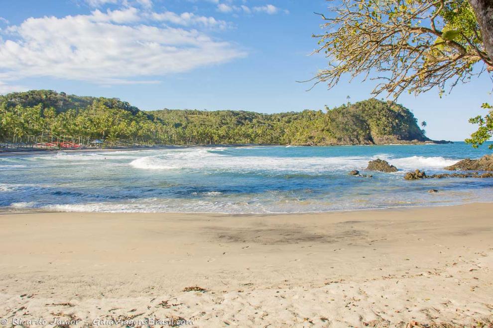 Imagem da orla da Prainha.